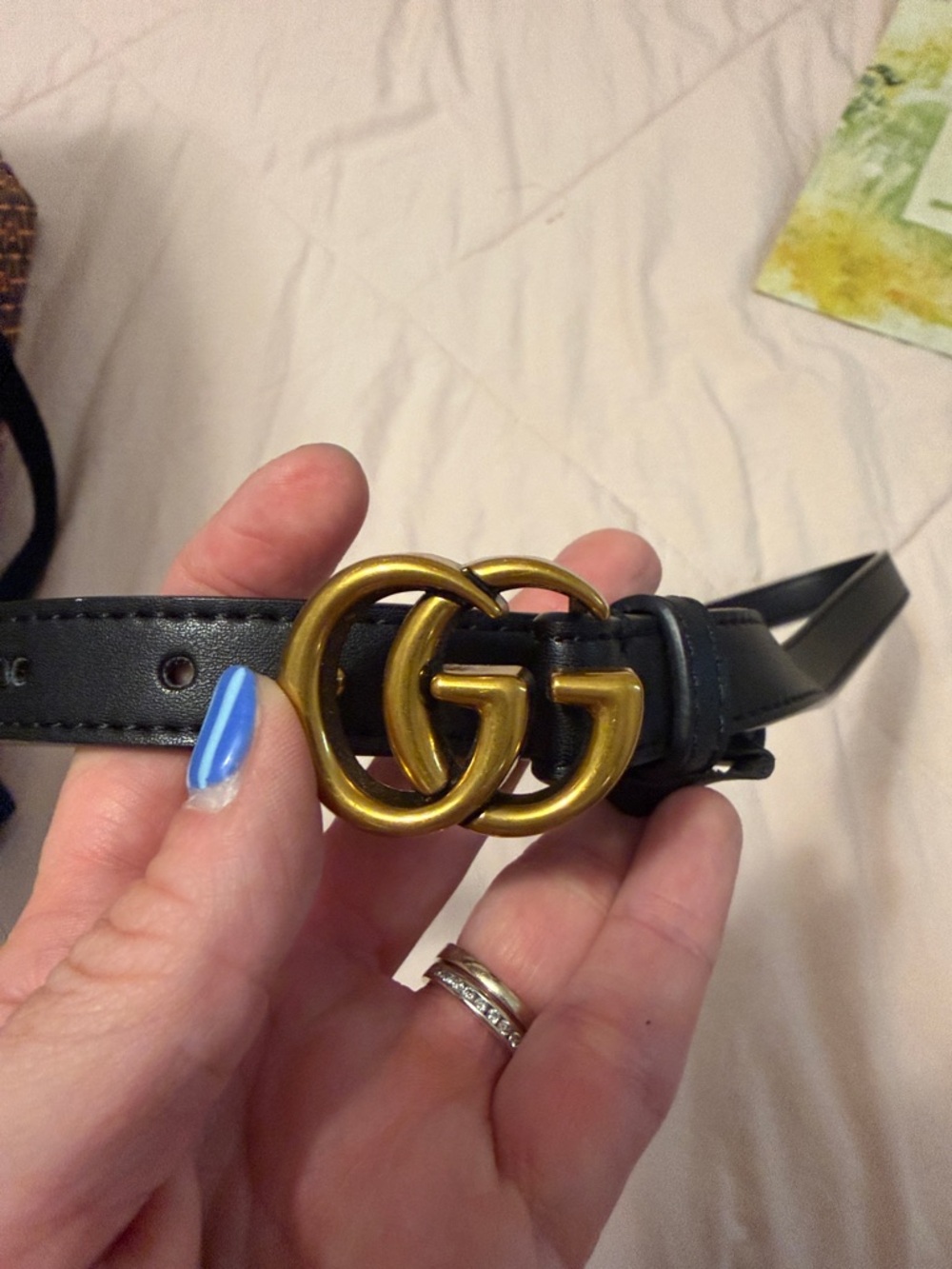 Black Leather Belt with Gold Interlocking GG Buckle - Picture 3 of 3